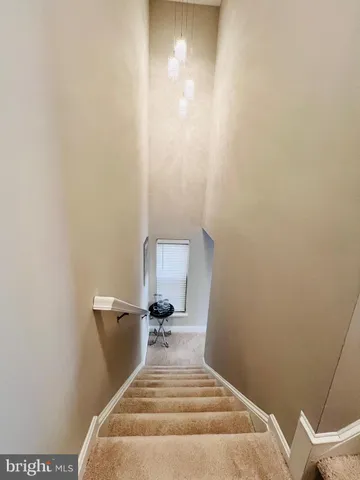 $3,300 | 46375 Pryor Square, Sterling, VA 20165