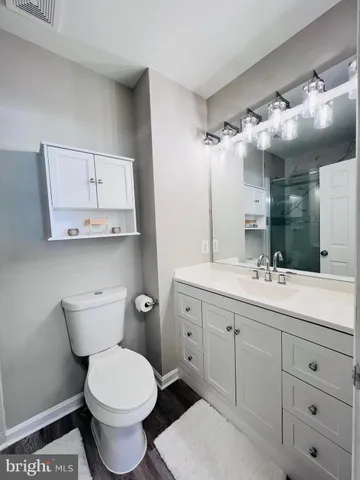 $3,300 | 46375 Pryor Square, Sterling, VA 20165