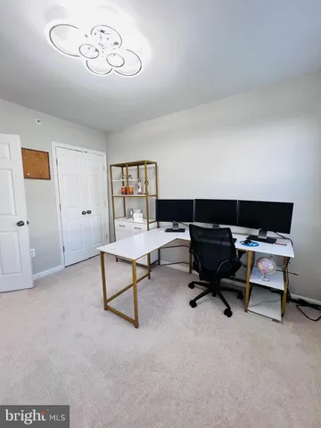 $3,300 | 46375 Pryor Square, Sterling, VA 20165