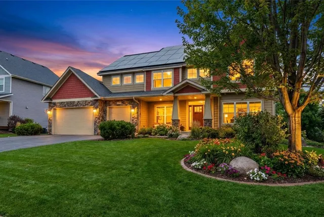 $874,900 | 7736 Stafford Trail, Savage, MN 55378