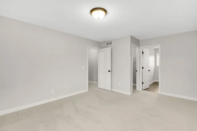 $874,900 | 7736 Stafford Trail, Savage, MN 55378