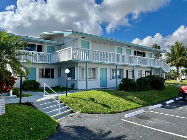 $1,300 | 1980 Sunset Avenue, Unit 7, Lake Worth Beach, FL 33461