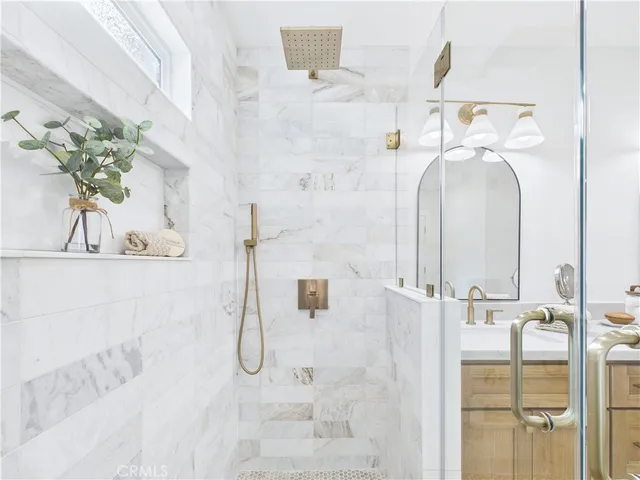 $1,124,900 | 3116 West 78th Place, Los Angeles, CA 90043