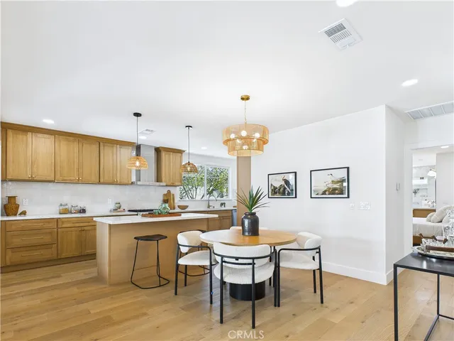 $1,124,900 | 3116 West 78th Place, Los Angeles, CA 90043