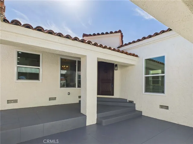 $1,124,900 | 3116 West 78th Place, Los Angeles, CA 90043