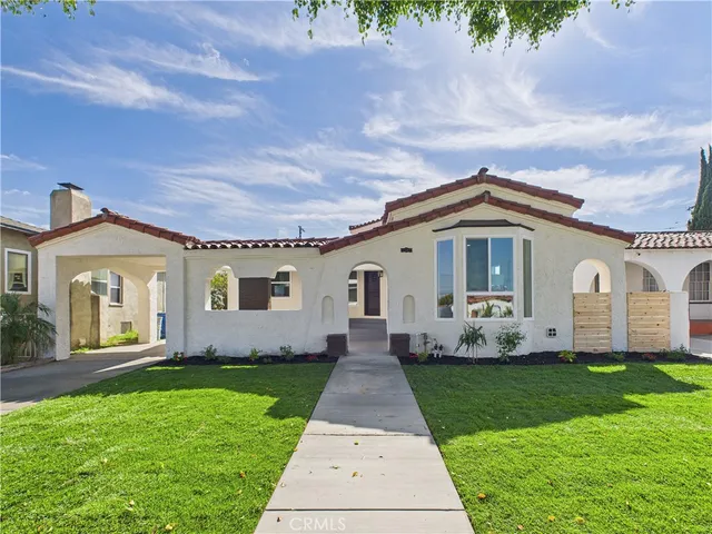 $1,124,900 | 3116 West 78th Place, Los Angeles, CA 90043