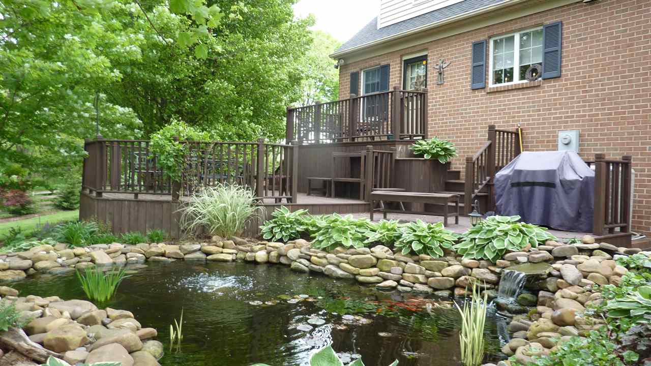 460 Wolf Ridge Road Bridgewater, VA 22812 - Photo 28 of 32 a backyard of a house with lots of green space