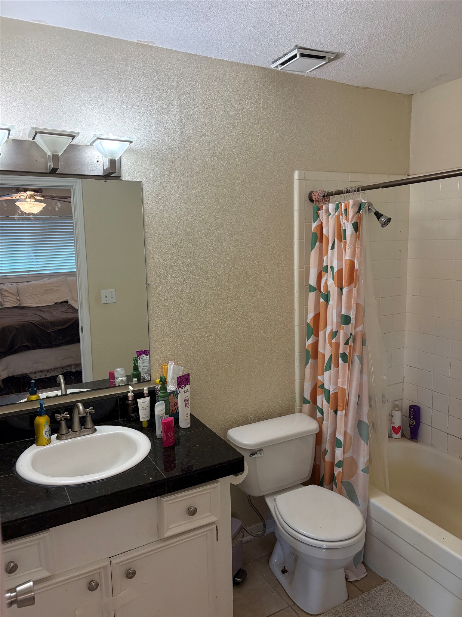304 East 33rd Street, Unit 9 Austin, TX 78705 - Photo 5 of 11