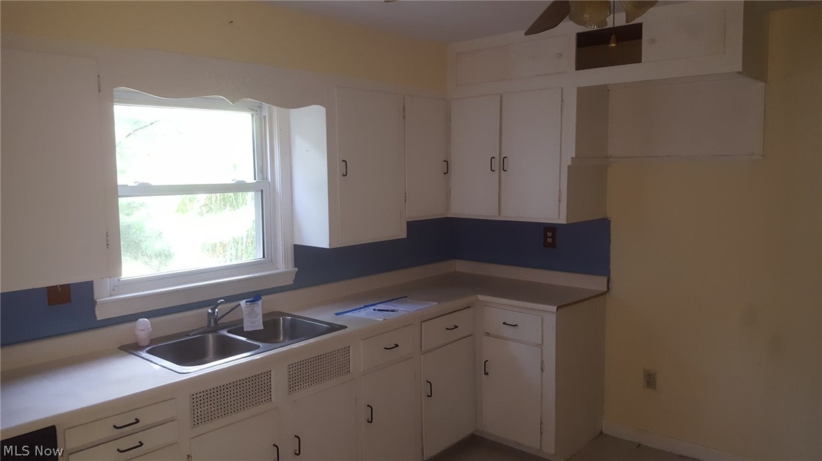 456 Quentin Road Eastlake, OH 44095 - Photo 11 of 22 Gallery Image 11