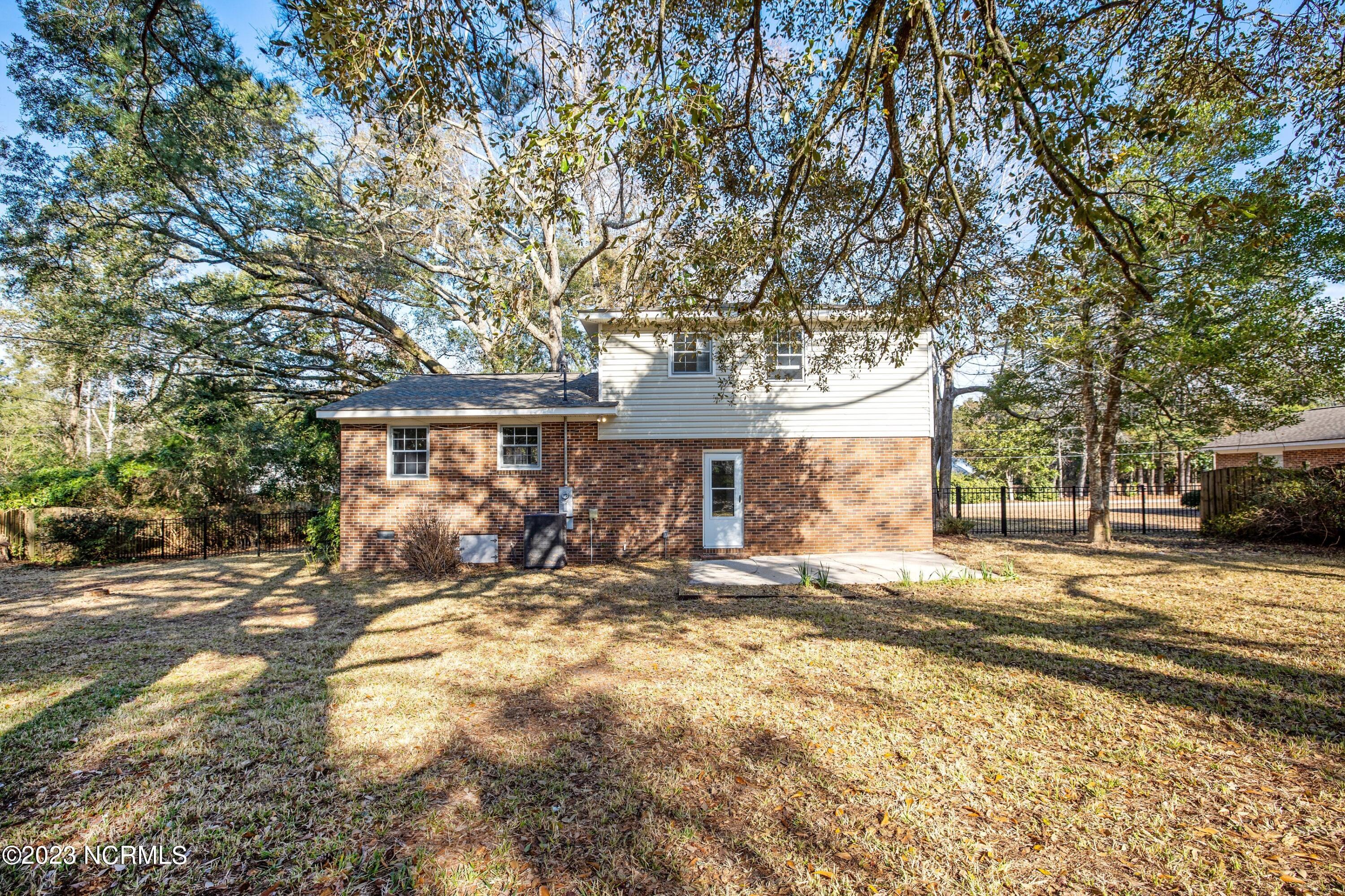 1334 Beasley Road Wilmington, NC 28409 - Photo 24 of 31 1Q3A4825.jpg-SMALL