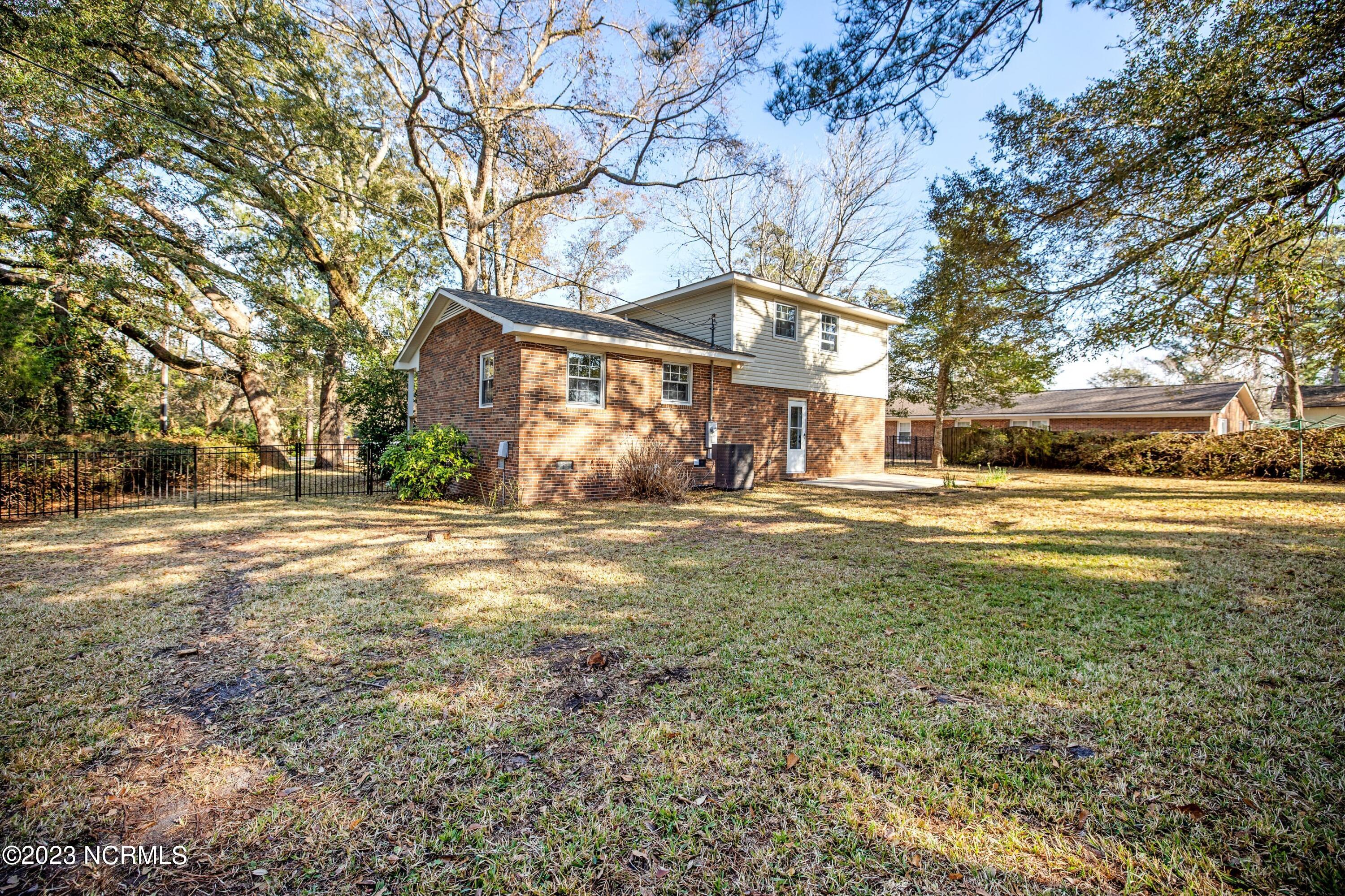 1334 Beasley Road Wilmington, NC 28409 - Photo 27 of 31 1Q3A4818.jpg-SMALL