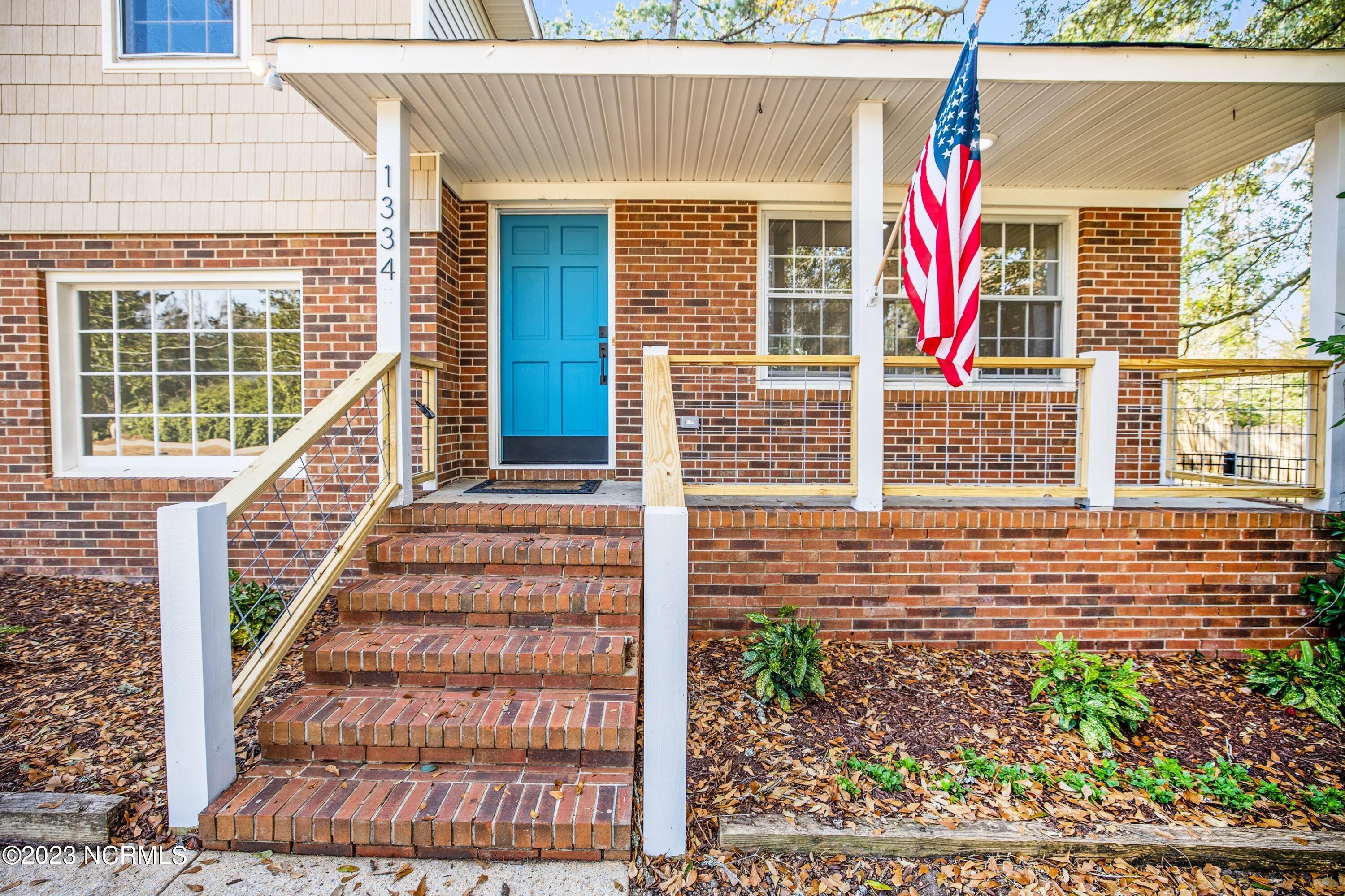 1334 Beasley Road Wilmington, NC 28409 - Photo 4 of 31 1Q3A4810.jpg-SMALL