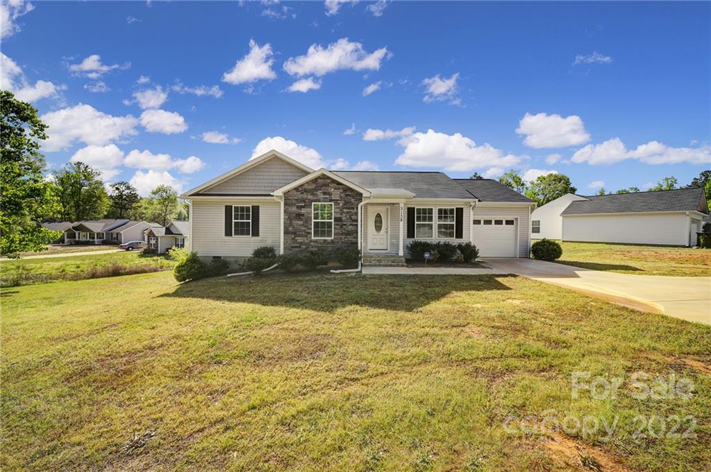 3138 Georgetown Road Lancaster, SC 29720 - Photo 1 of 32 Gallery Image 1