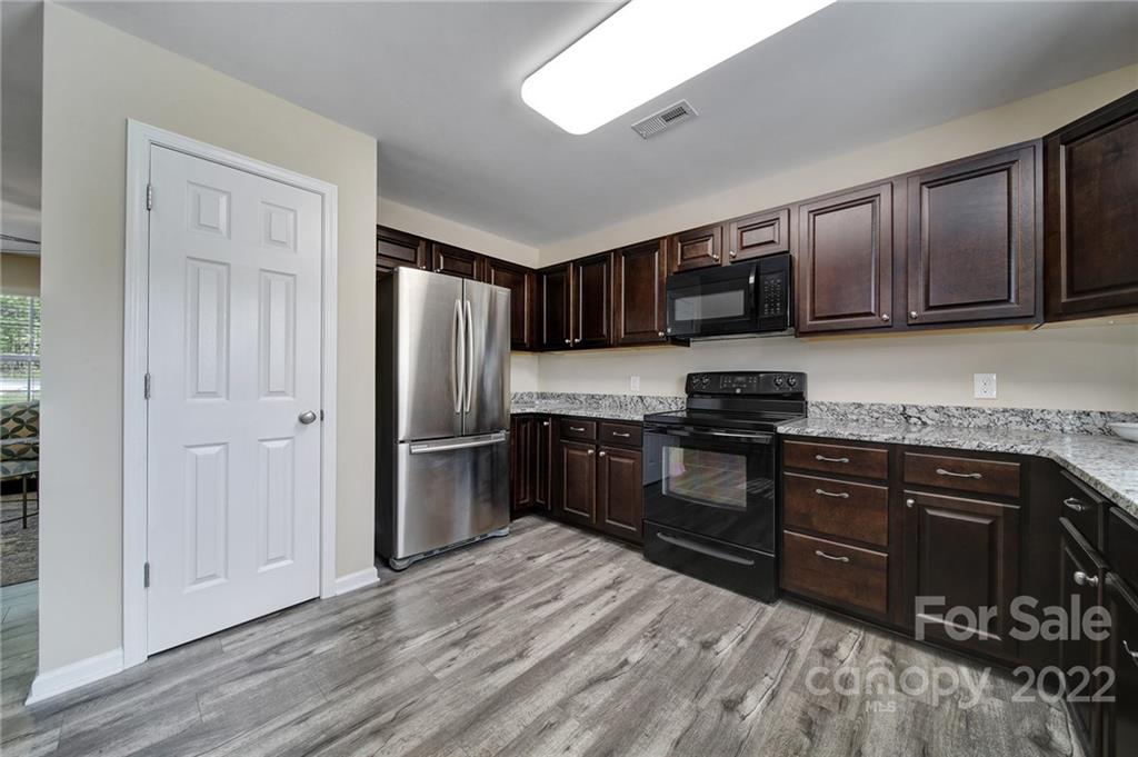 3138 Georgetown Road Lancaster, SC 29720 - Photo 8 of 32 Gallery Image 8