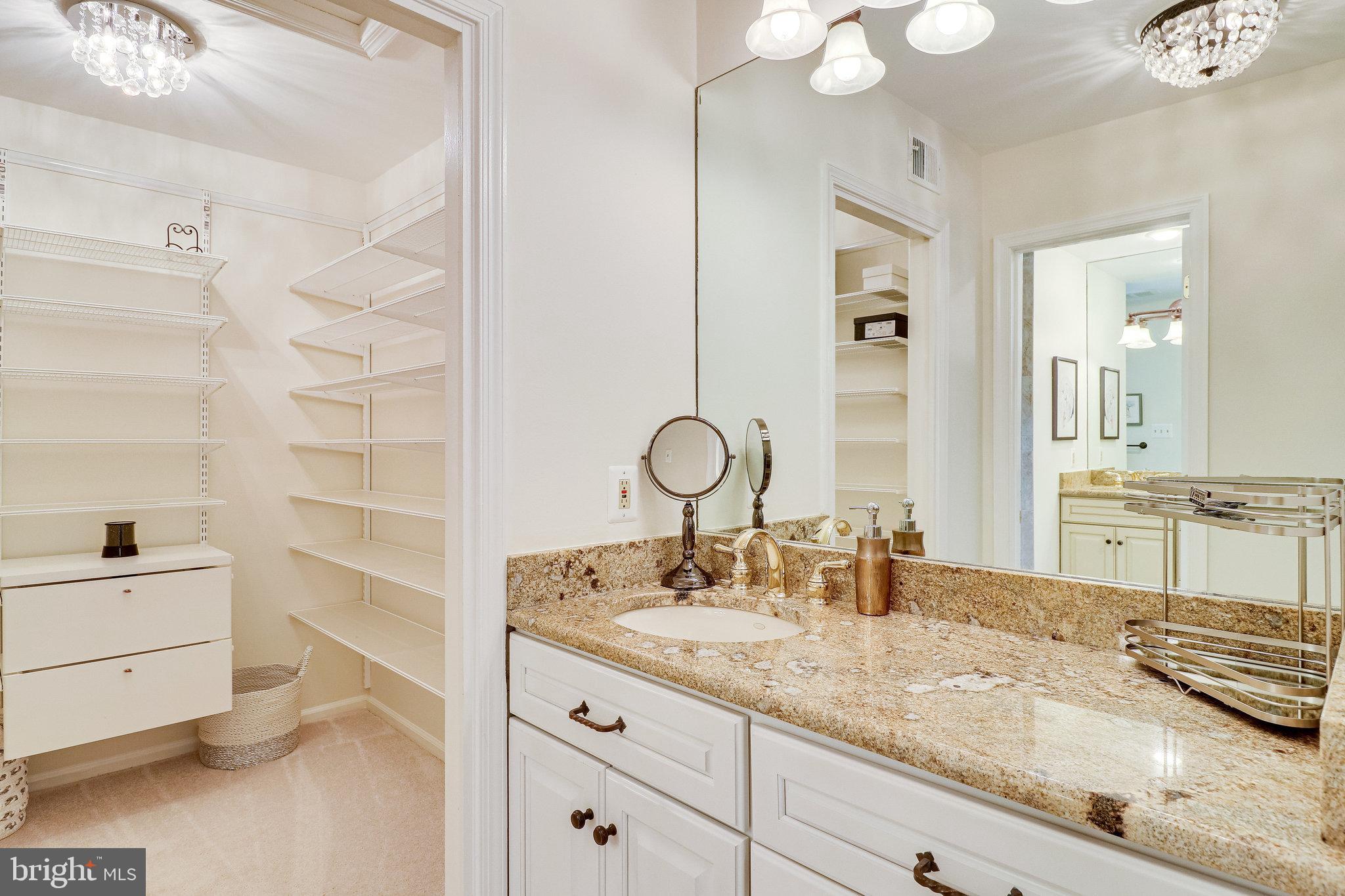 8406 Riverside Road Alexandria, VA 22308 - Photo 44 of 108