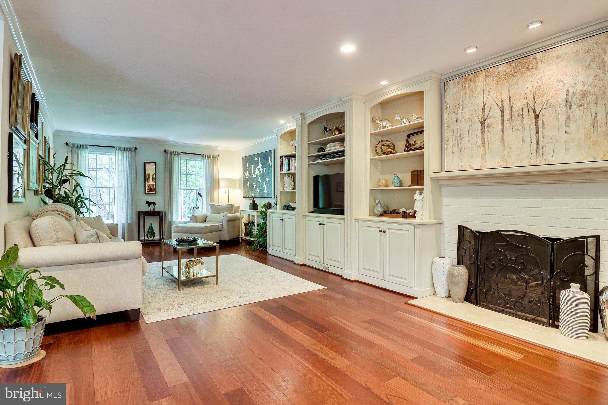 8406 Riverside Road Alexandria, VA 22308 - Photo 8 of 108