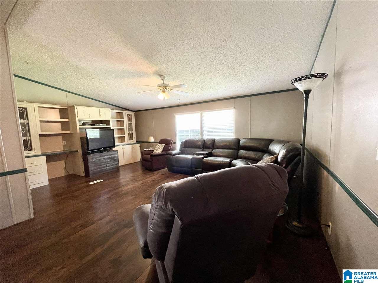 77 Frazier Road Riverside, AL 35135 - Photo 4 of 23