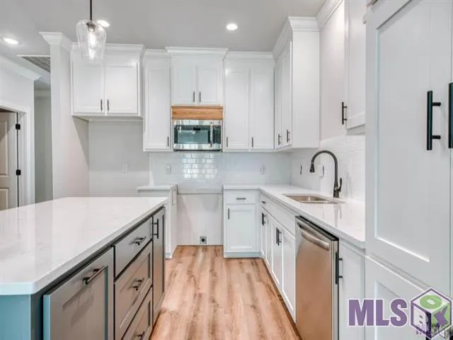 $1,650 | 8739 Lockhart Road, Unit 1C, Denham Springs, LA 70726