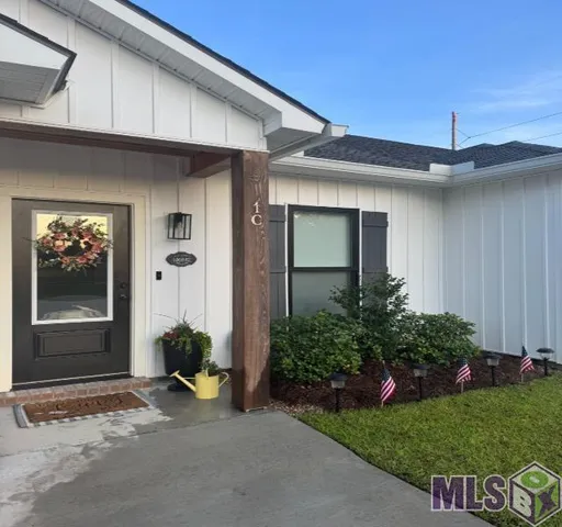 $1,650 | 8739 Lockhart Road, Unit 1C, Denham Springs, LA 70726