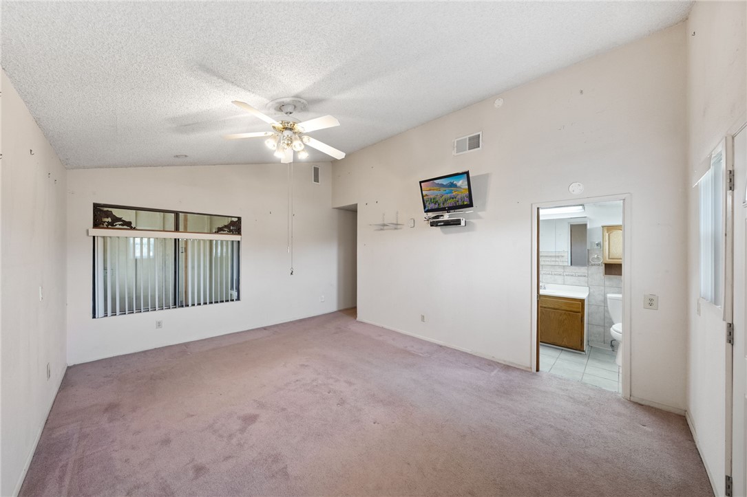 20398 Bailly Street Perris, CA 92570 - Photo 18 of 33 Primary Bedroom