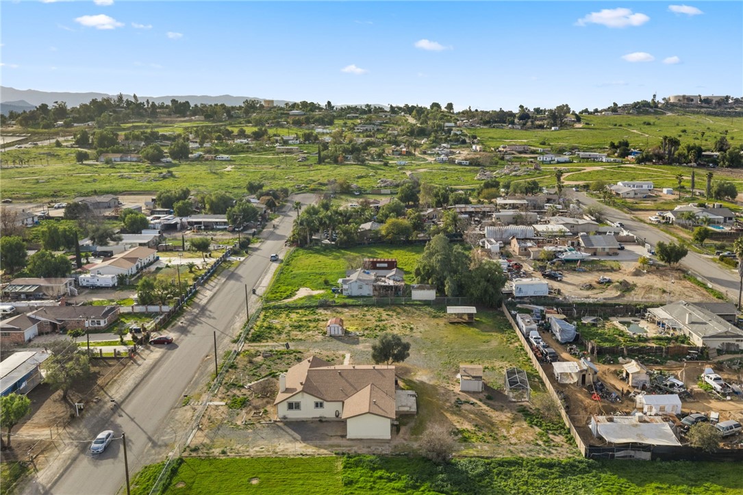 20398 Bailly Street Perris, CA 92570 - Photo 29 of 33