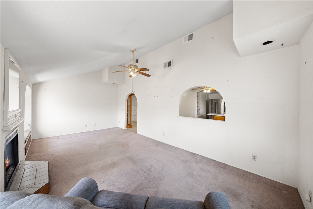 20398 Bailly Street Perris, CA 92570 - Photo 5 of 33