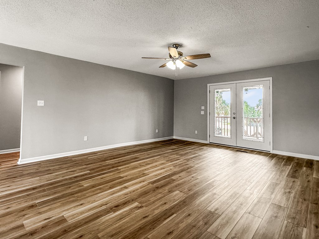 347 Patton Street Eastpoint, FL 32328 - Photo 6 of 39