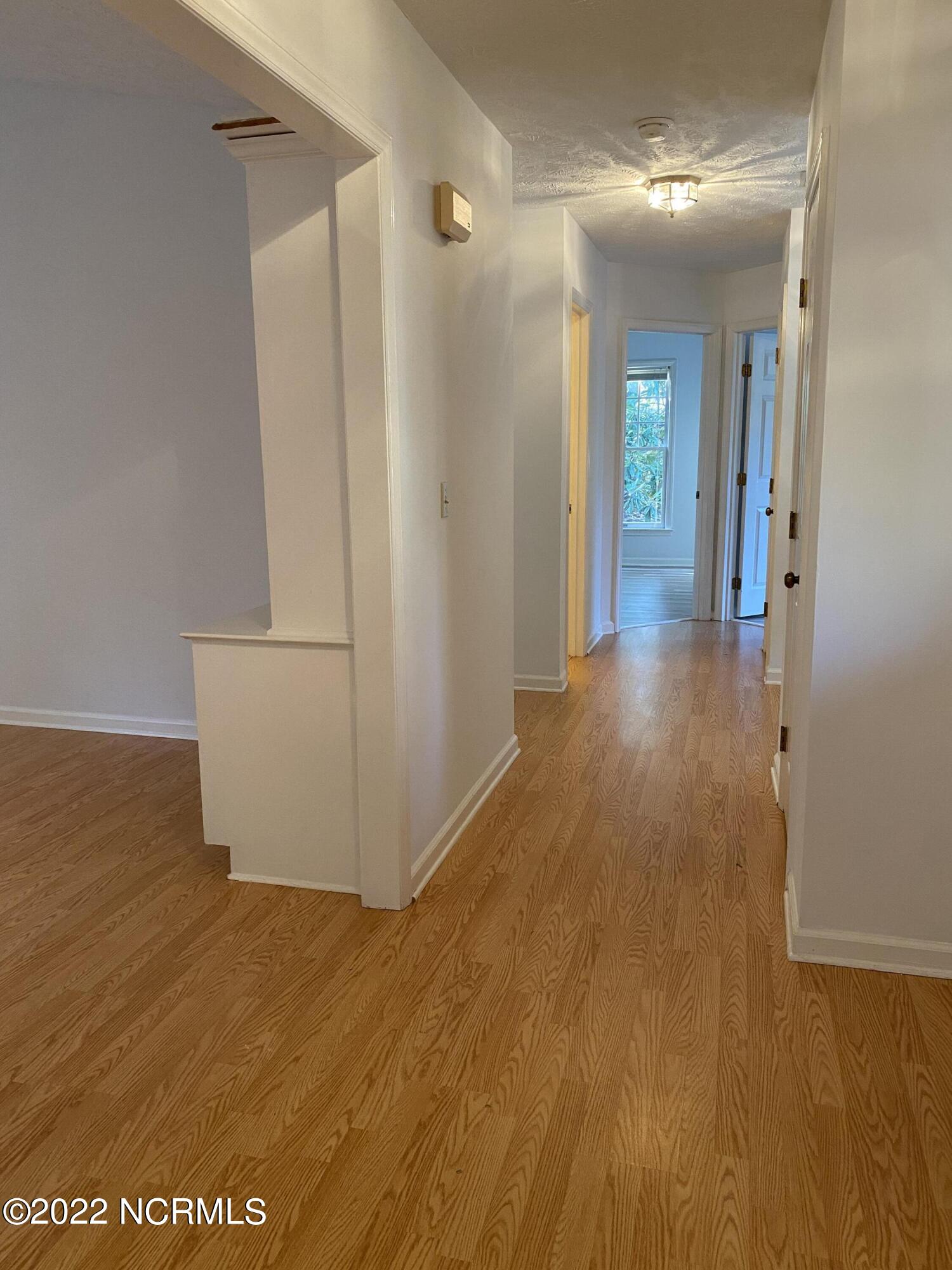 10 Surry Lane Pinehurst, NC 28374 - Photo 9 of 14 Main Hallway