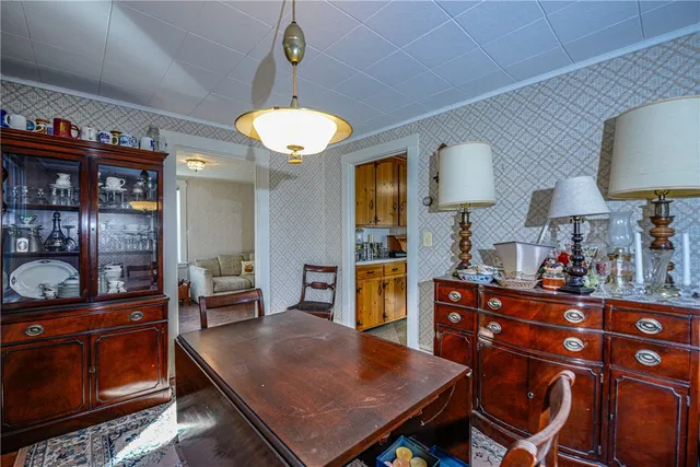 $650,000 | 318 Mitchell's Lane, Middletown, RI 02842