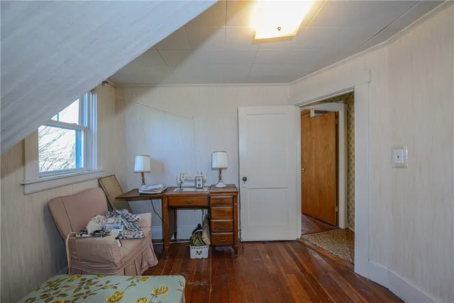 $650,000 | 318 Mitchell's Lane, Middletown, RI 02842