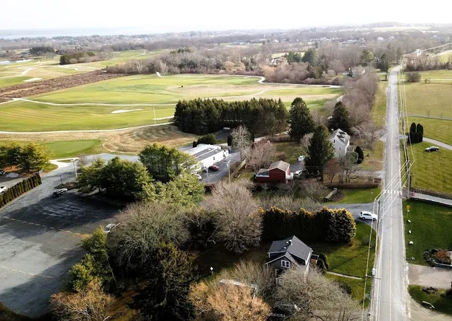 $650,000 | 318 Mitchell's Lane, Middletown, RI 02842