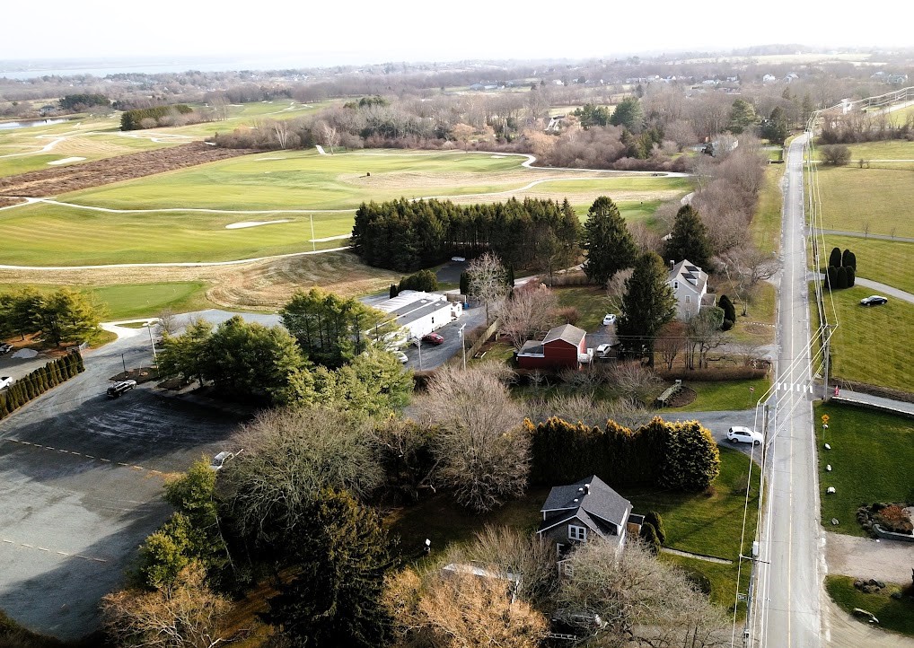 318 Mitchell's Lane Middletown, RI 02842 - Photo 2 of 40