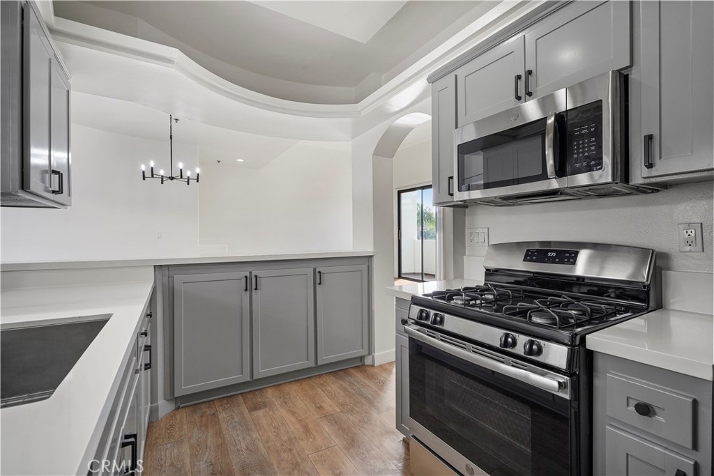 4623 Willis Avenue, Unit 305 Sherman Oaks, CA 91403 - Photo 37 of 74