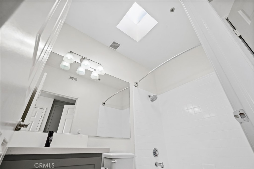 4623 Willis Avenue, Unit 305 Sherman Oaks, CA 91403 - Photo 53 of 74