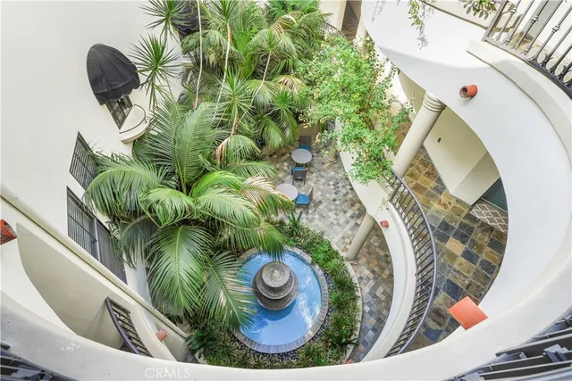 $3,995 | 4623 Willis Avenue, Unit 305, Sherman Oaks, CA 91403