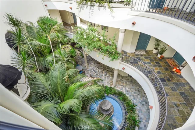 $3,995 | 4623 Willis Avenue, Unit 305, Sherman Oaks, CA 91403