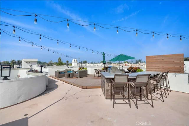 $3,995 | 4623 Willis Avenue, Unit 305, Sherman Oaks, CA 91403