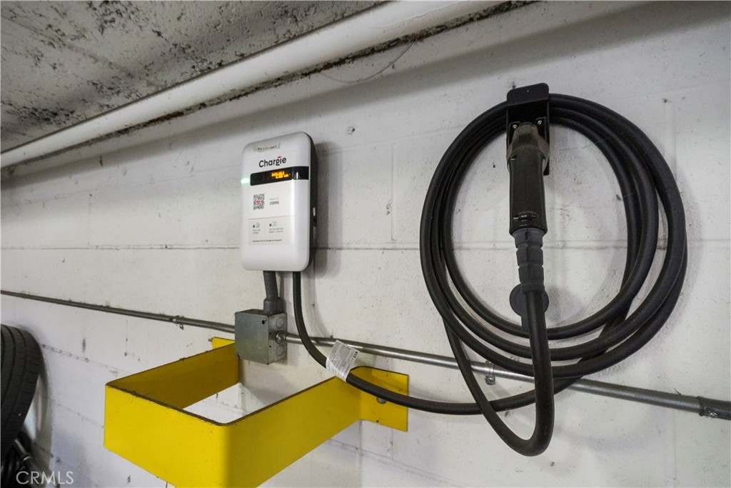 4623 Willis Avenue, Unit 305 Sherman Oaks, CA 91403 - Photo 73 of 74