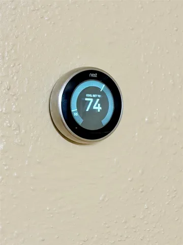 $2,800 | 6520 Weslayan Street, Houston, TX 77005