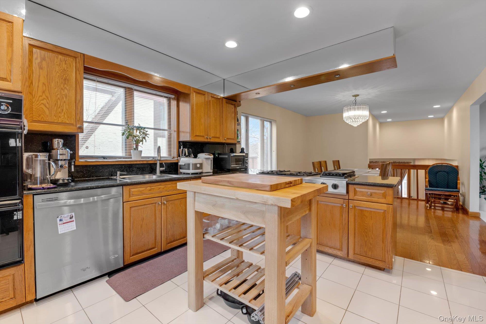 217-63 Corbett Road Queens, NY 11361 - Photo 5 of 20