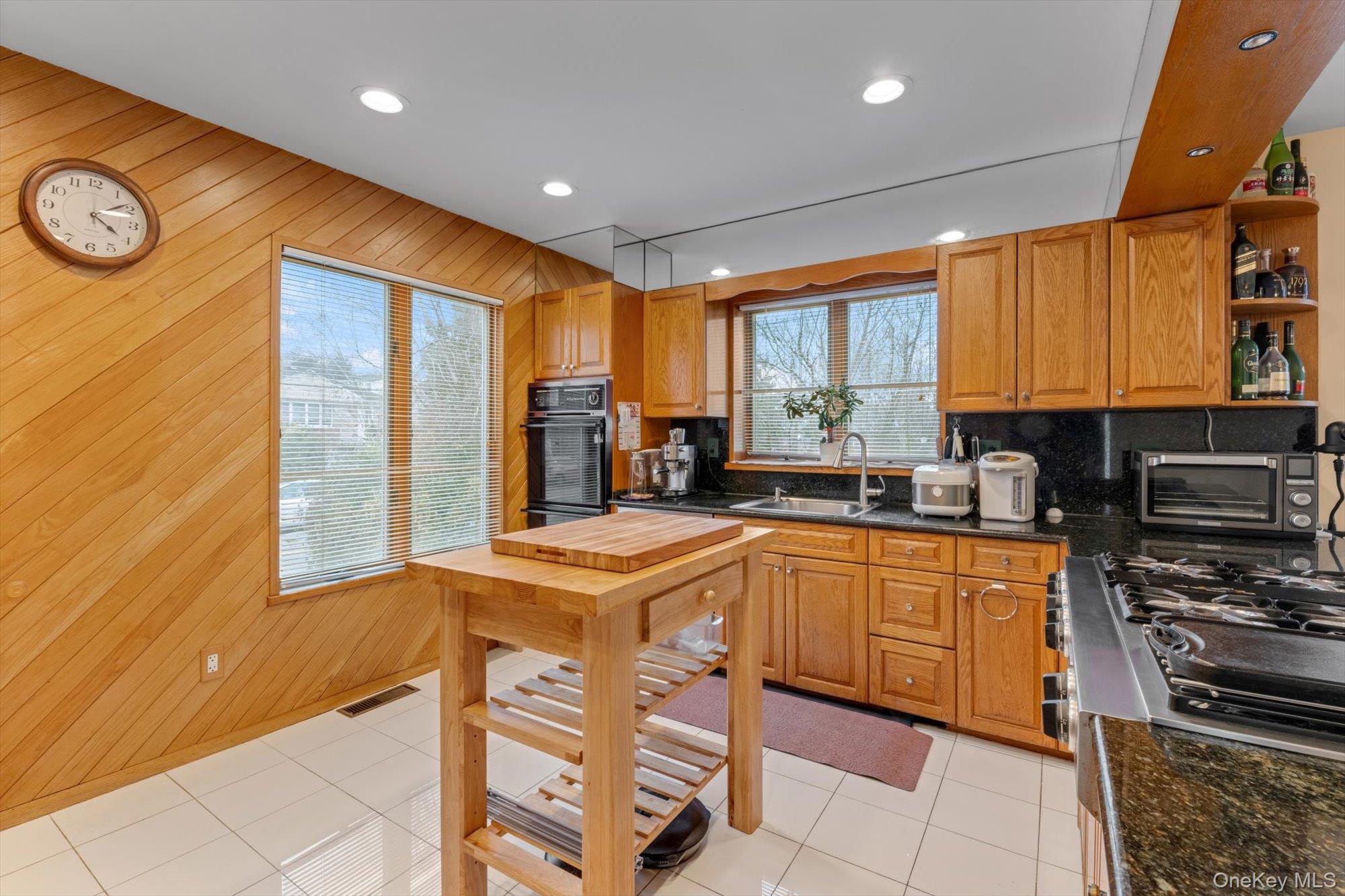 217-63 Corbett Road Queens, NY 11361 - Photo 6 of 20