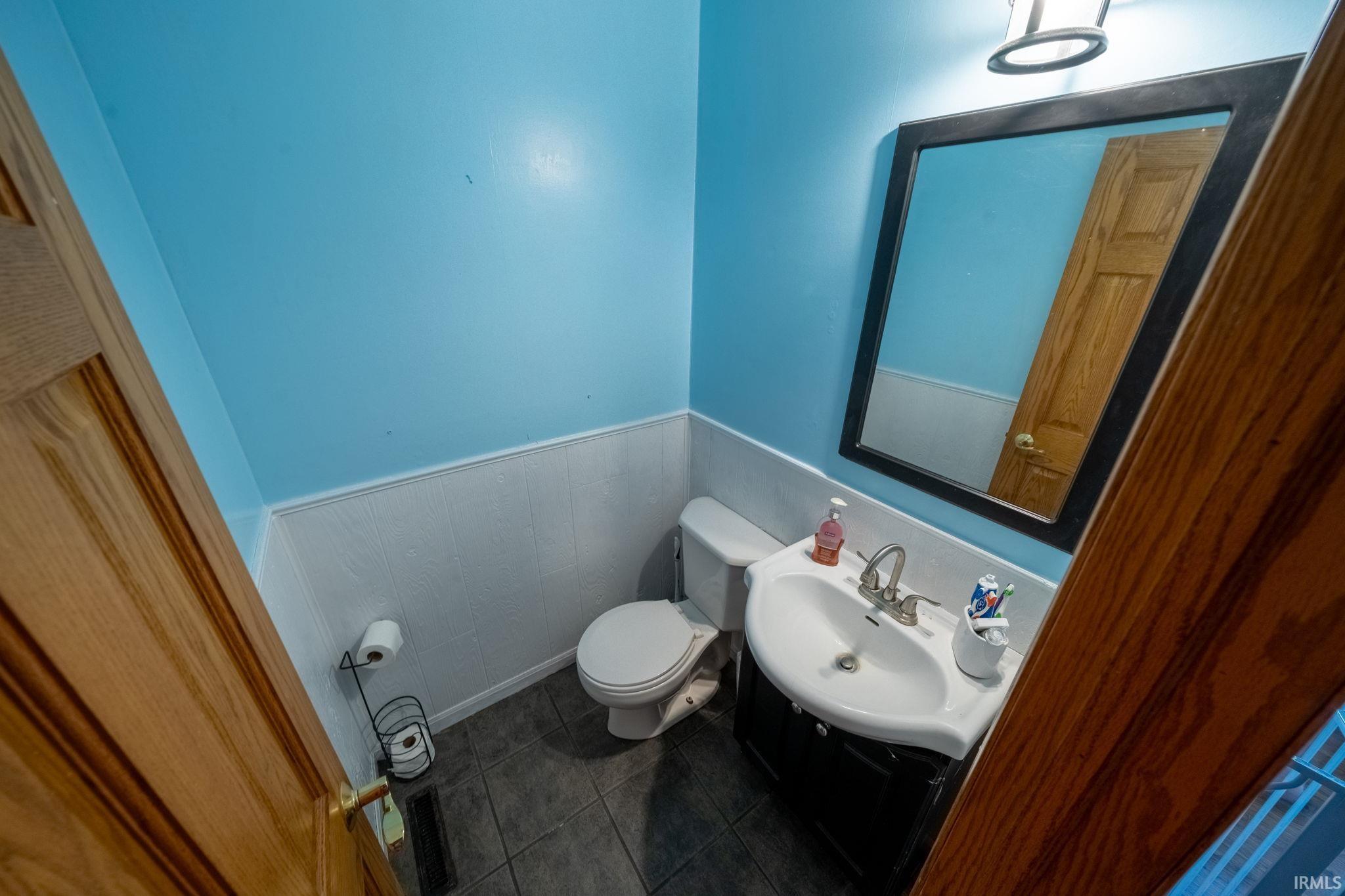 8626 Abbott Street Bremen, IN 46506 - Photo 26 of 32