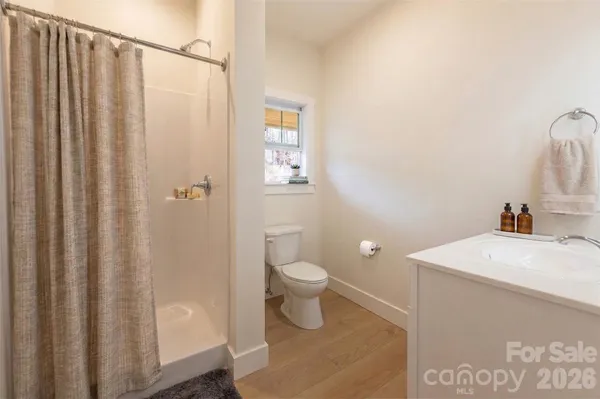 $525,000 | 165 Cascade Rdg Road, Fairview, NC 28730