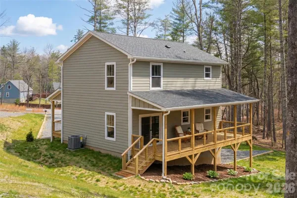 $525,000 | 165 Cascade Rdg Road, Fairview, NC 28730