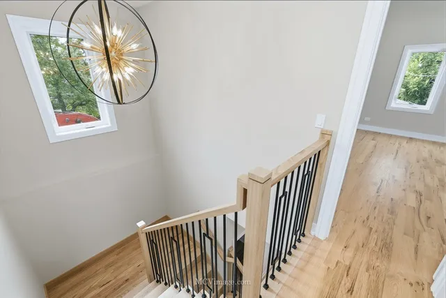 $629,500 | 9322 South Trumbull Avenue, Evergreen Park, IL 60805