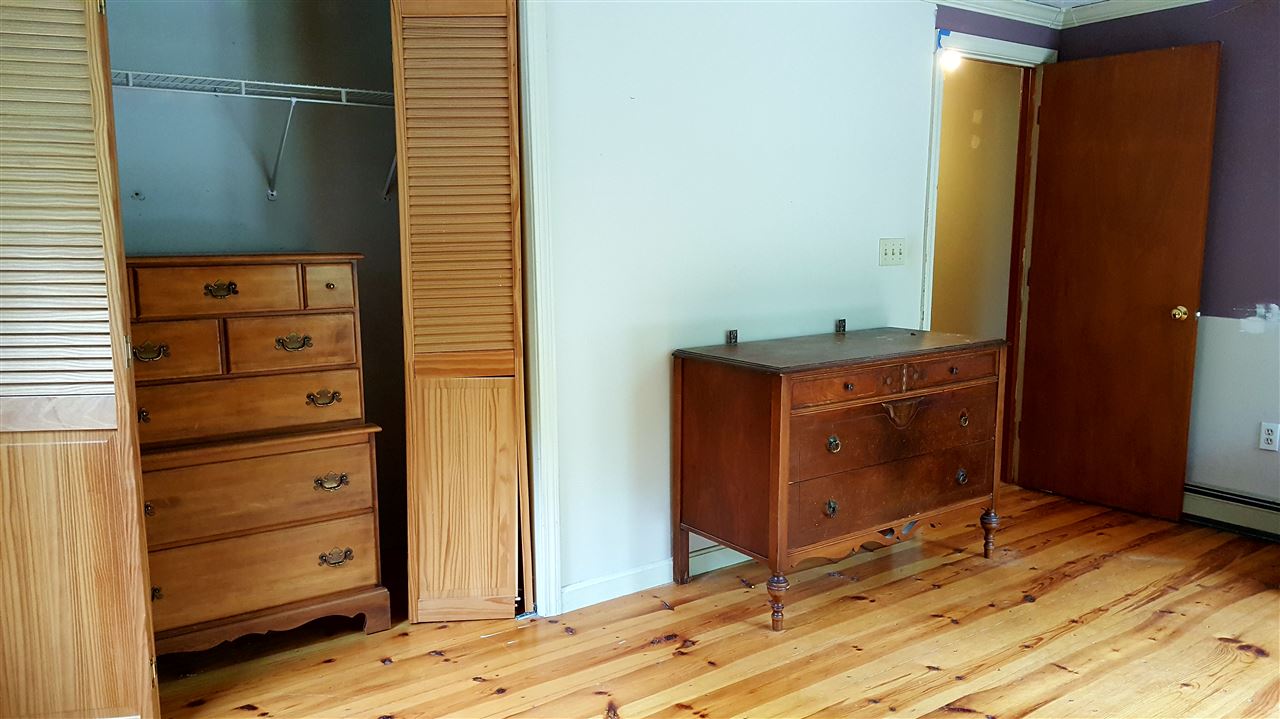 127 Bog Brook Road New Boston, NH 03070 - Photo 13 of 23