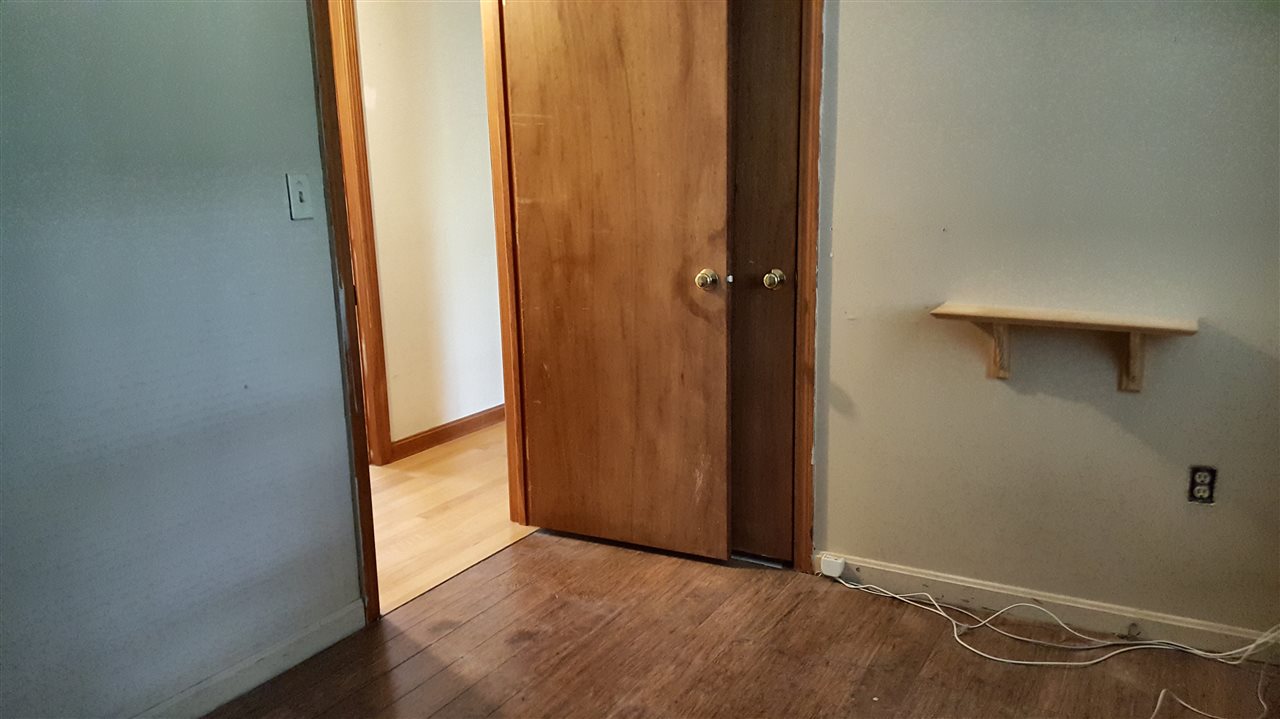 127 Bog Brook Road New Boston, NH 03070 - Photo 15 of 23