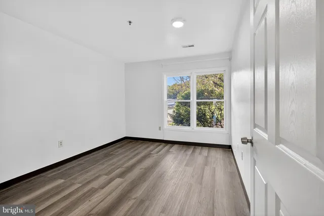 $89,999 | 5219 Le Parc Drive, Unit 2, Wilmington, DE 19809