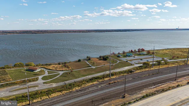 $89,999 | 5219 Le Parc Drive, Unit 2, Wilmington, DE 19809