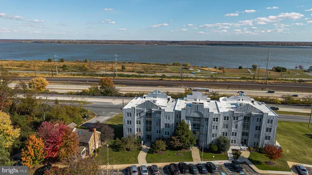 $89,999 | 5219 Le Parc Drive, Unit 2, Wilmington, DE 19809